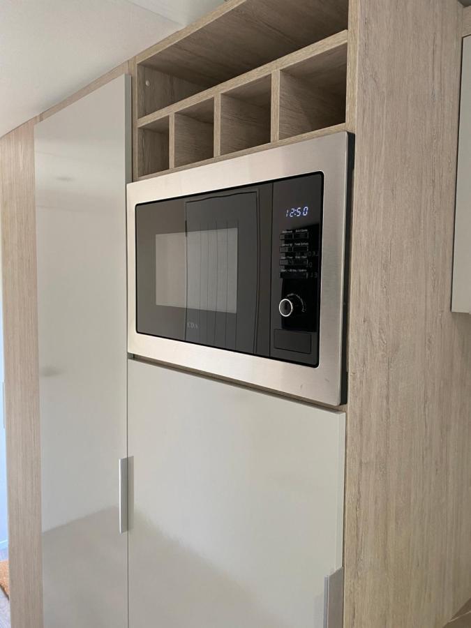 Chalet In De Veluwse Bossen โฮนเดอร์โล ภายนอก รูปภาพ